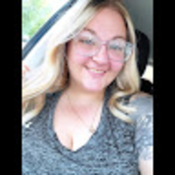 Meet your Posher, Miranda - Picture 1 of 1